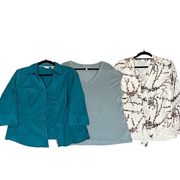 Lot of 3 Womens SZ L Blouse Tops DR2 Jessica Simpson Riders Lee Everyday Casual - Picture 1 of 16